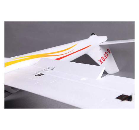 FMS 2300MM FOX V2 PNP